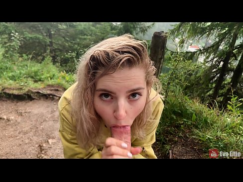 ❤️ Intombazane igwinya i-cum ngemuva kwe-blowjob yomphakathi - u-Eva Elfi ❤❌  ku-zu.yourxxxvideos.ru ❤