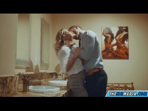 ❤️ Uma blonde obugaxayo ekuyenga endlini yangasese yomphakathi ❤❌  ku-zu.yourxxxvideos.ru ❤